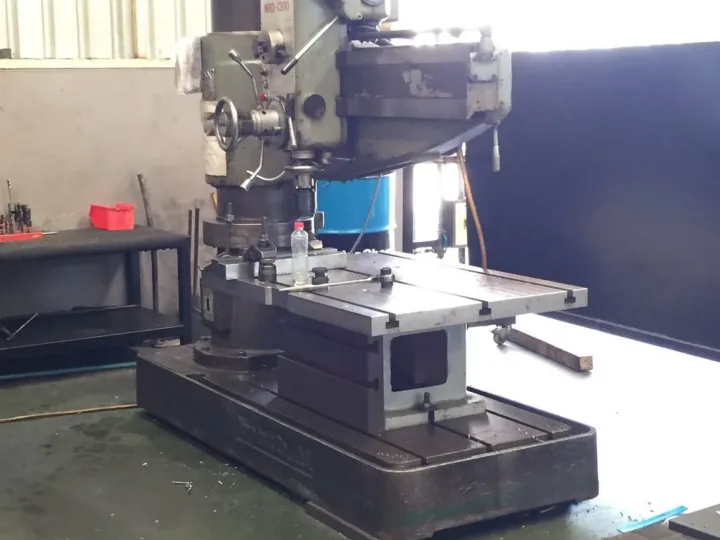 CNC machining centre at the OKSAN factory